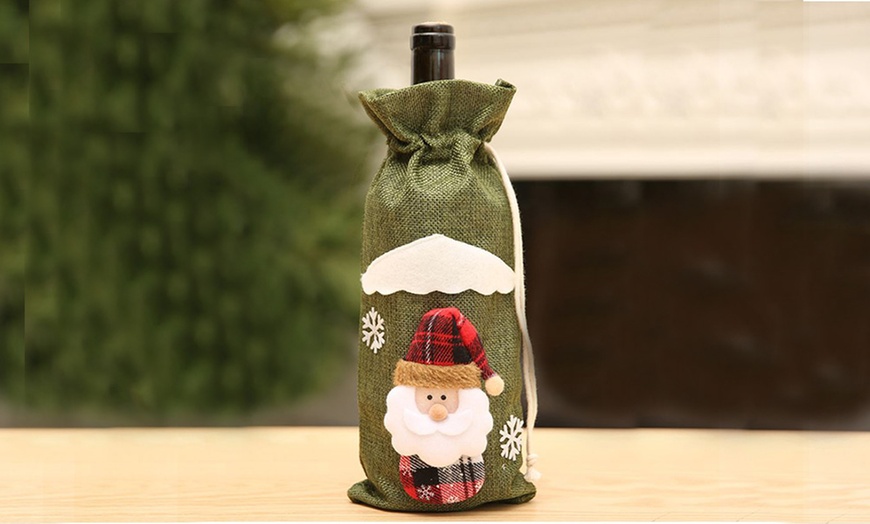 Image 10: 3 Packs Christmas Wine Bottle Bags / Santa Claus Cutlery Set