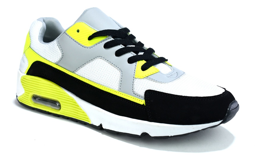 Image 24: Men's Fitness Air Bubble Trainers