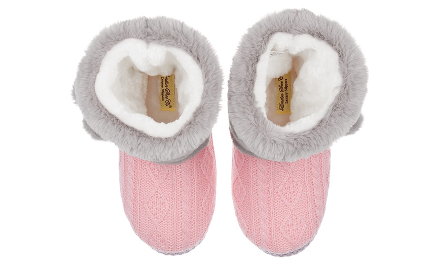 Image 6: Women's Pom Pom Boot Slippers