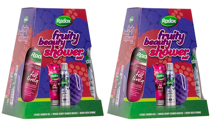 Image 5: Radox Fruity Beauty Gift Set