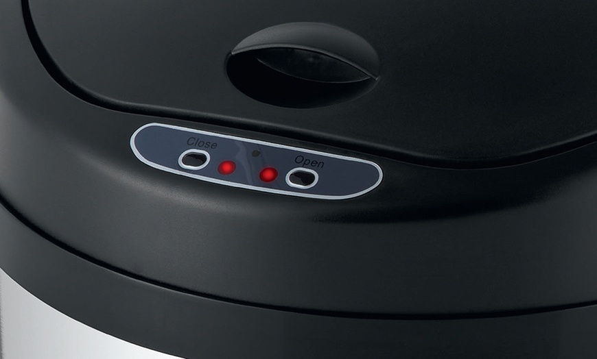 Image 5: Morphy Richards 50L Sensor Bin