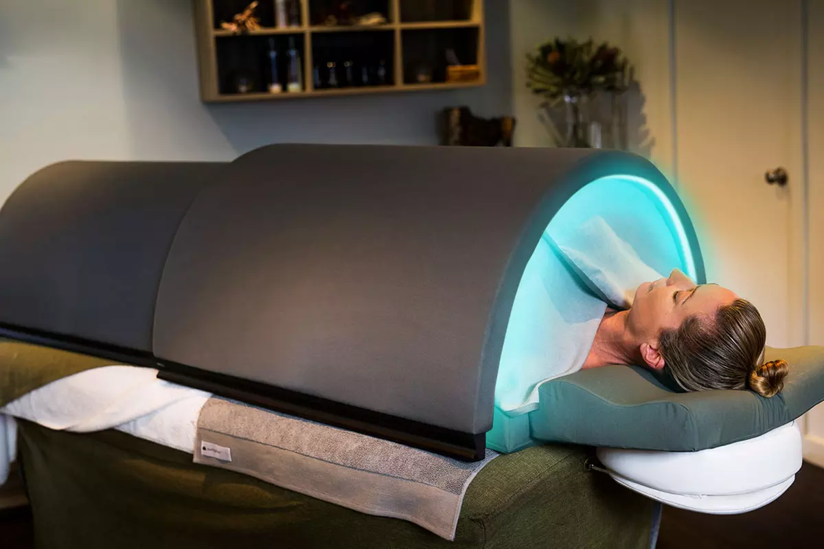 One, Three, or Five Infrared Sauna Sessions at Beautyhood (Up to 54% Off) - Primary Image