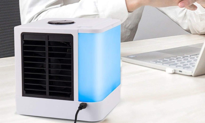 Image 2: Portable USB Tabletop Air Cooler