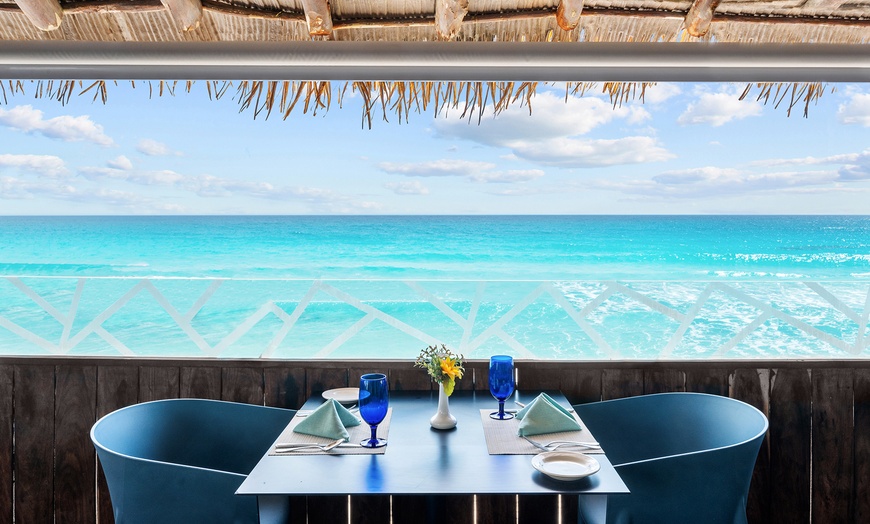 Image 10: 5-Star All-Inclusive Beachfront Stay 