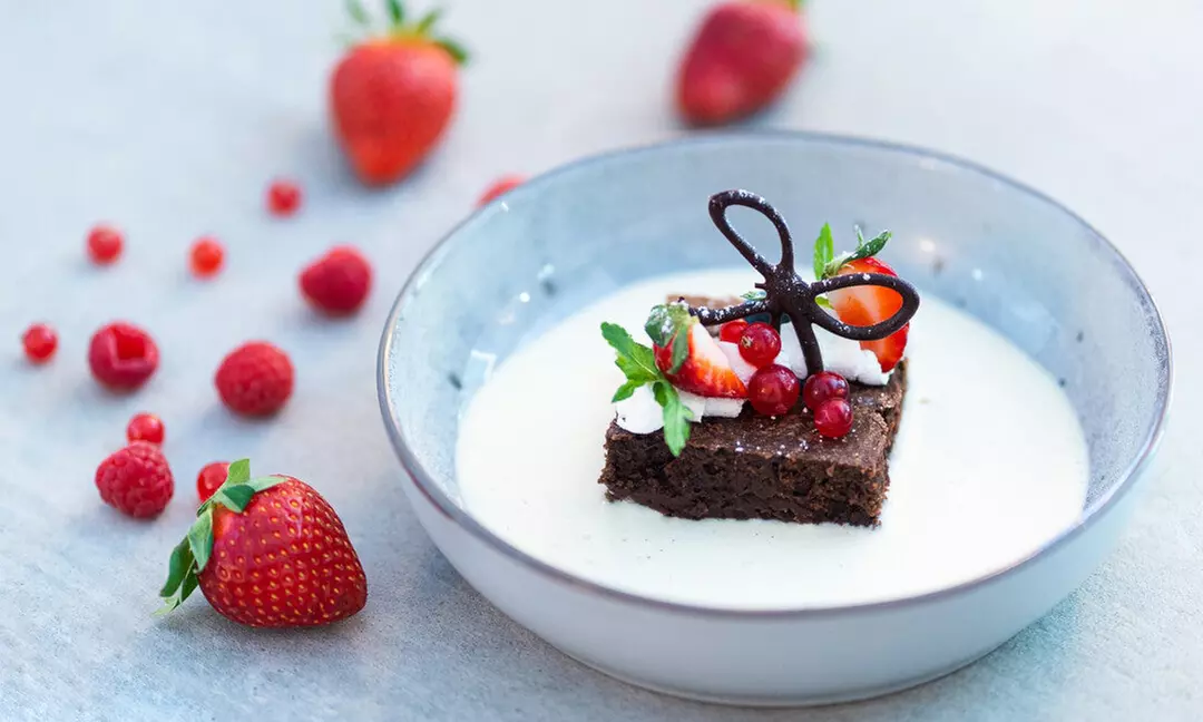 Menu authentique en 4 services au restaurant Le Moulin de la Sambuc