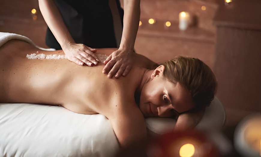 Image 4: Massage naar keuze 35 of 60 min.