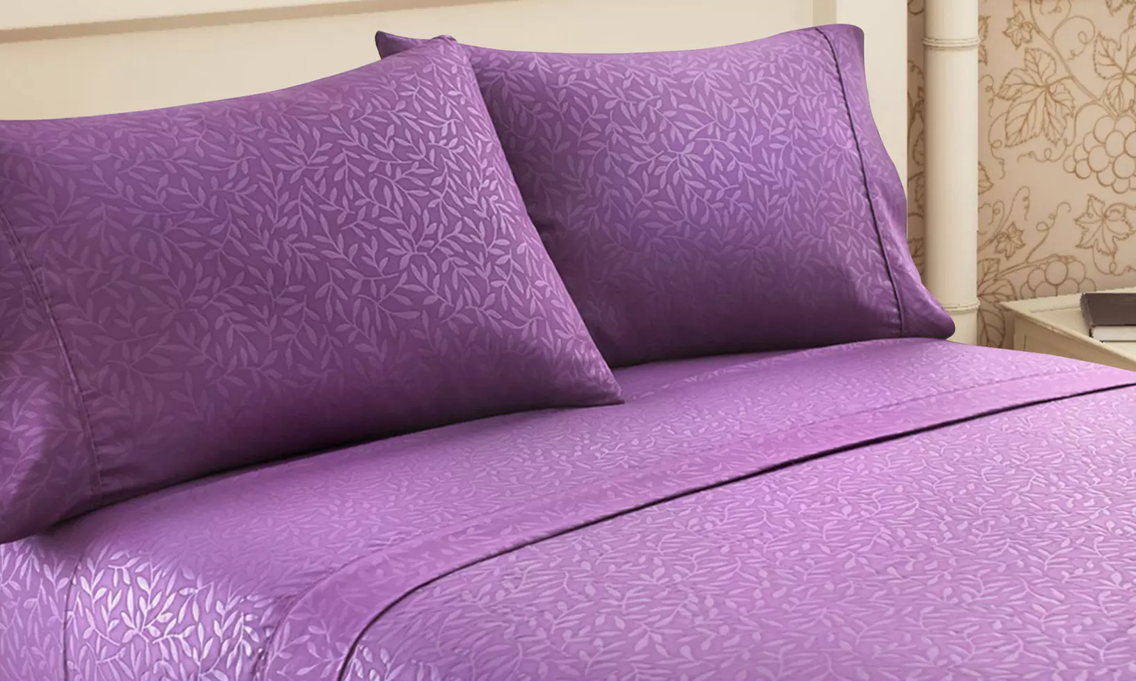 Leaf Embossed Bed Sheet Set (4-Piece) - Primary Image