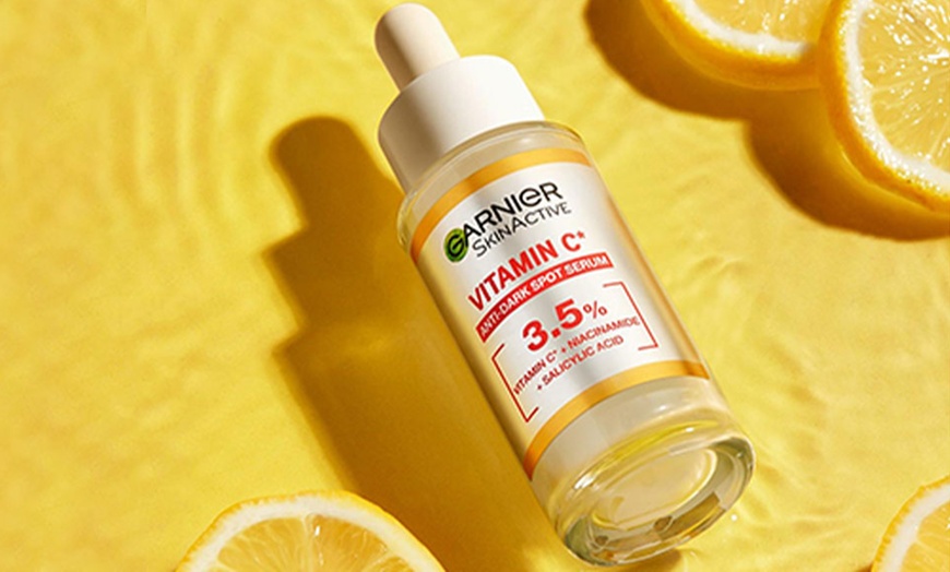 Image 2: Up to Eight Garnier Vitamin C Anti-Dark Spot Face Serums