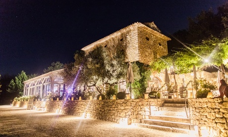 Menu fraîcheur ou découverte avec coupe de Champagne pour 2 dès 65 € au restaurant La Bastide De Fangouse