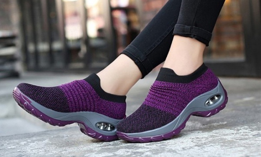 Image 1: Women's Breathable Sneakers