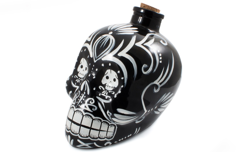 Image 2: Skull-Shape 70cl Tequila Decanter