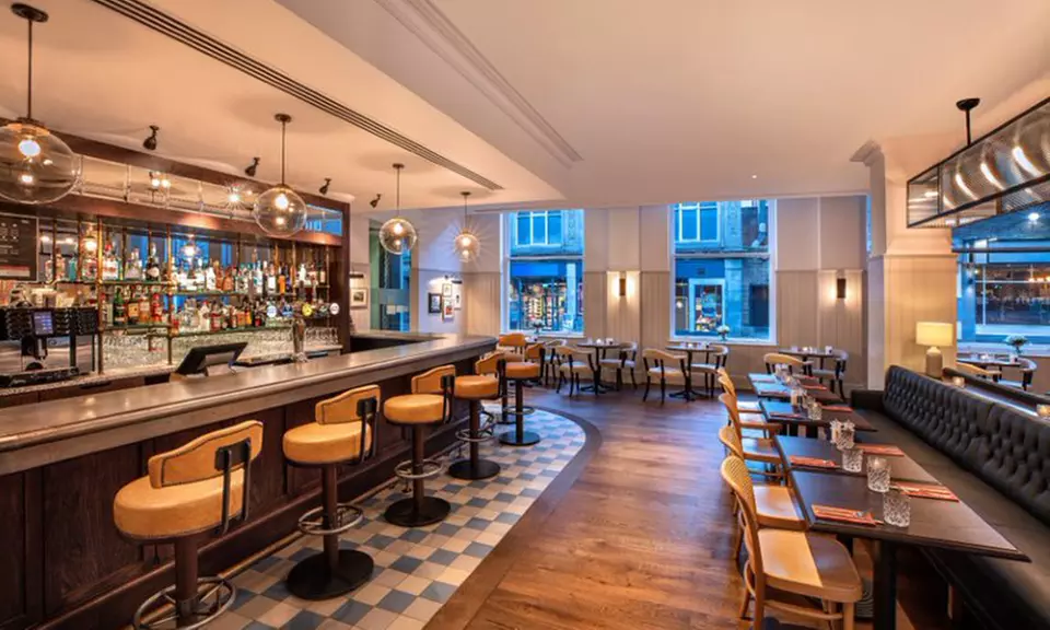 4* Cardiff: Standard Double or Superior Room w/ Breakfast & More