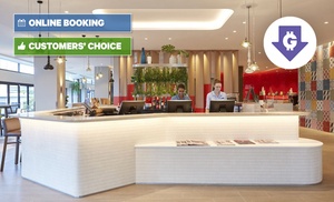 Brisbane CBD: Up to 3-Night at 4* Mystery Hotel Break with Drinks