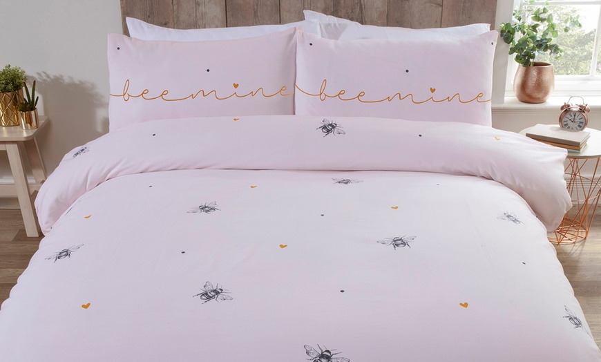 Image 1: Bee Mine Duvet Set