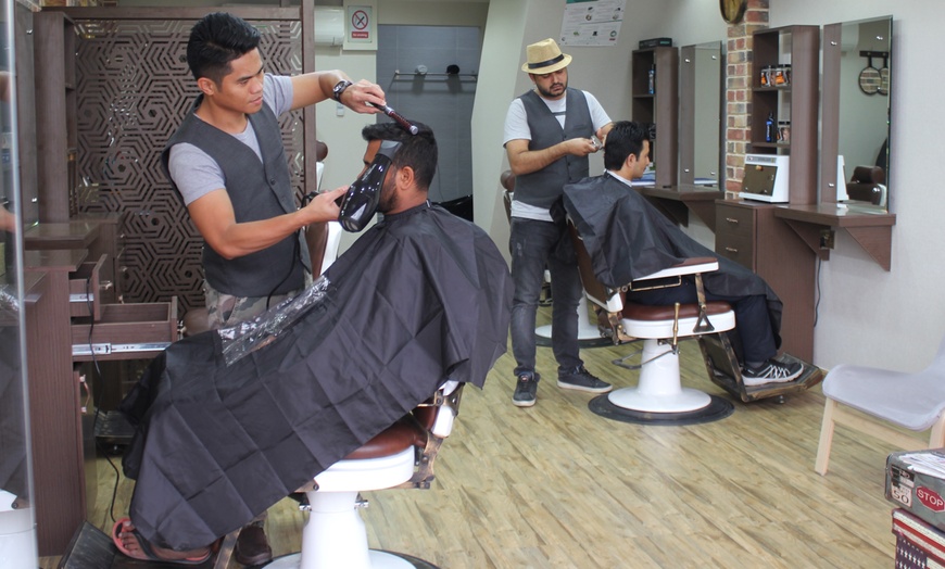 Image 3: Men's Wash, Haircut and Shave