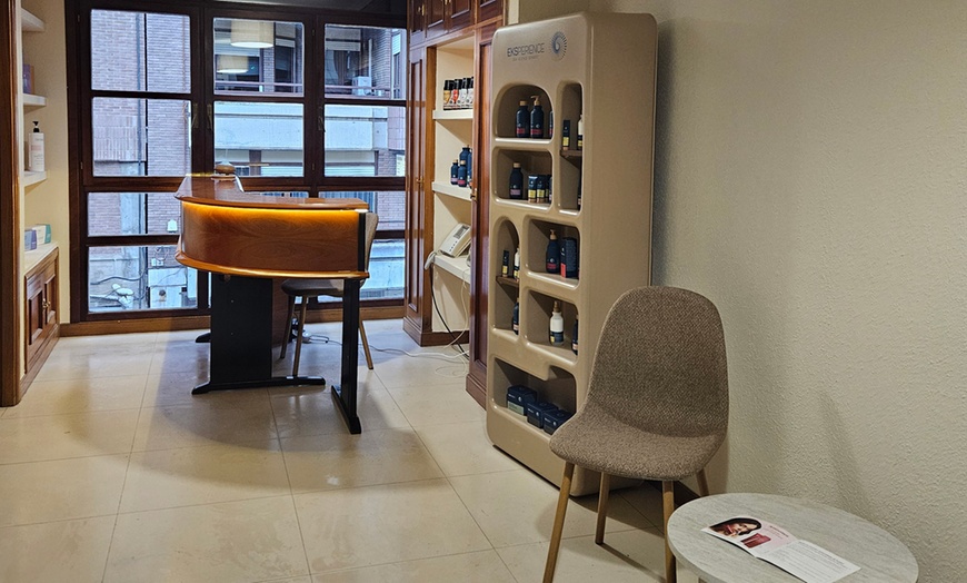 Image 6: Experiencia Head Spa capilar con tratamiento a elegir