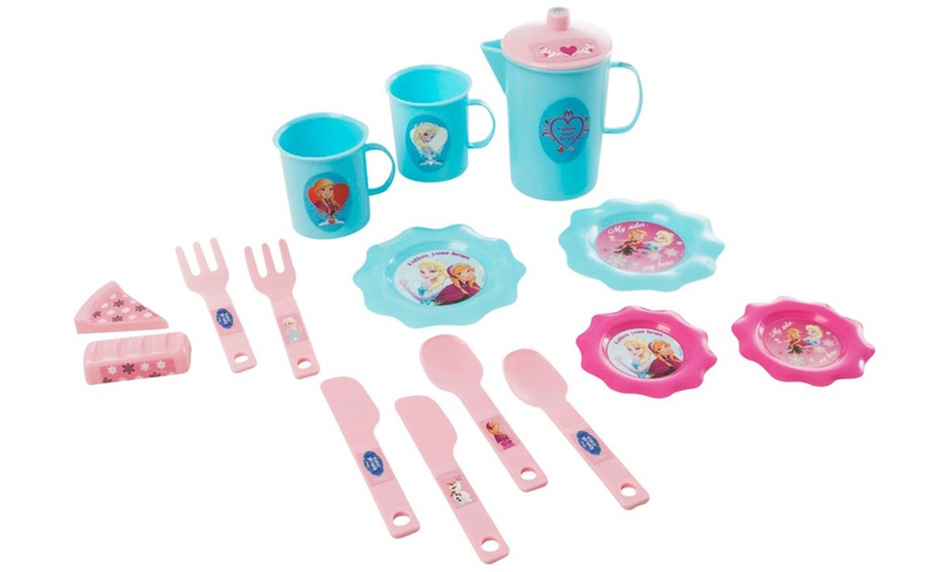 Image 4: Princess or Frozen Tea Party Set