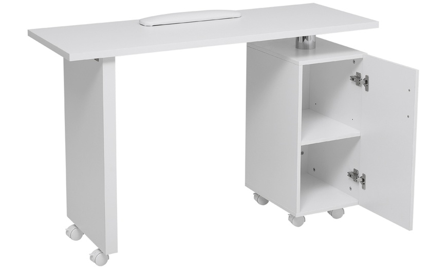 Image 5: Manicure Table with Ample Storage and Mobility