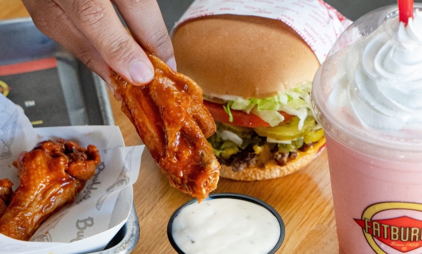 Image 3: Up to 25% Off on Chicken / Buffalo Wings at Fatburger Corona