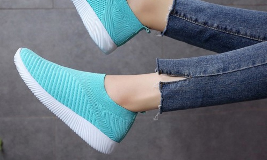 Image 2: Women's Mesh Slip-On Sneakers