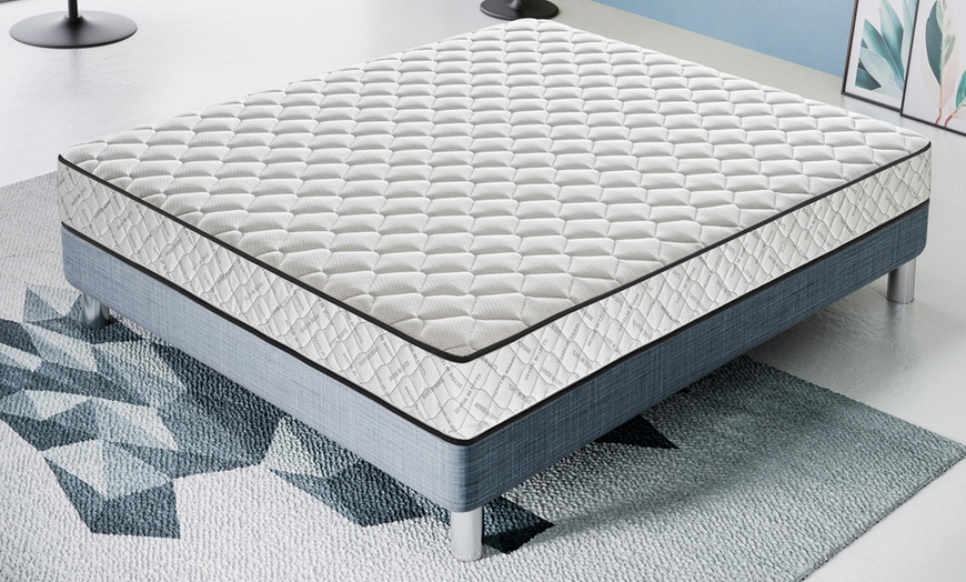 Image 1: Matelas à mémoire de forme en gel avec 11 zones