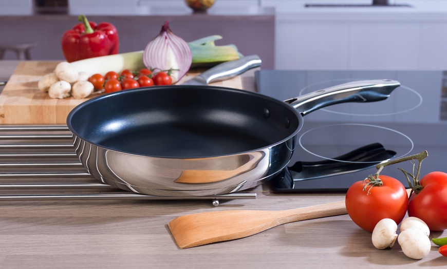 Image 37: Russell Hobbs Cookware 