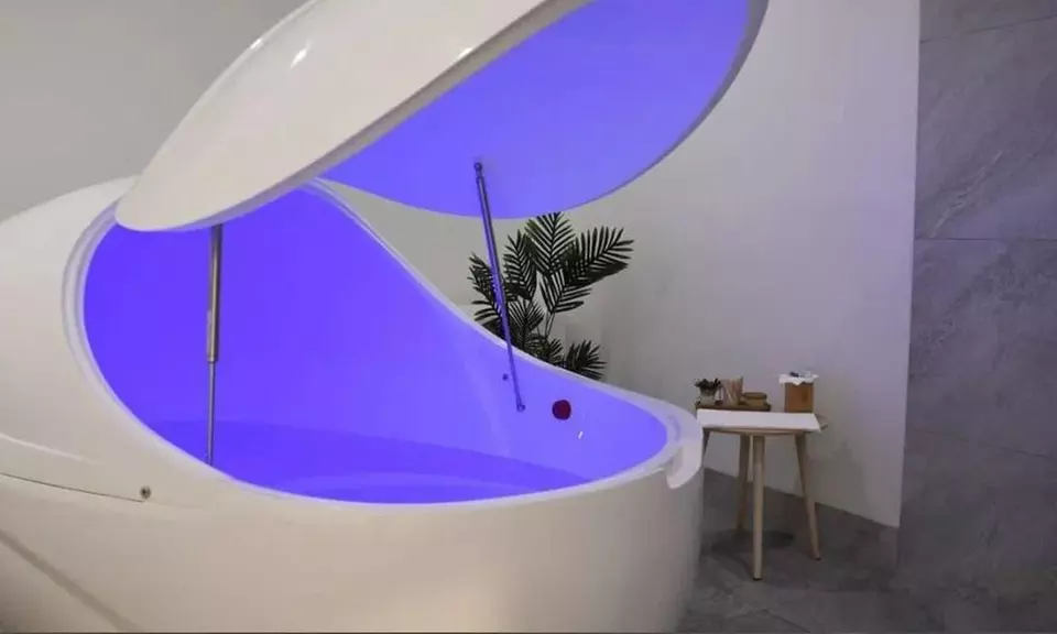 One 45 Minute Float with Red Light Therapy or Three 1-Hour Floats