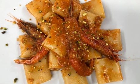 Menu gourmet pesce da 3 o 4 portate per 2 persone al Metamorfosi Cafe Ristorante (sconto 62%)