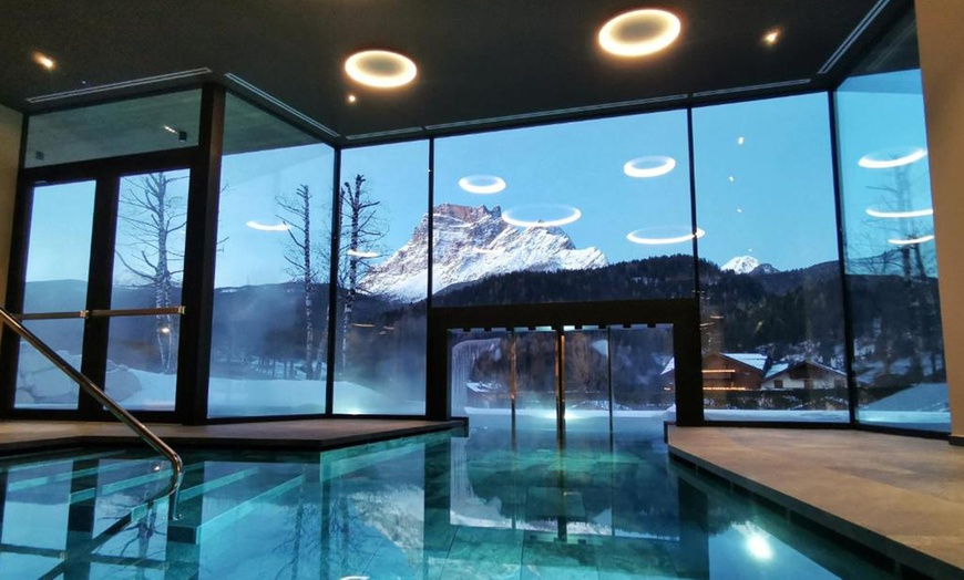 Image 22: Dolomiten: Standard-Doppelzimmer mit Halbpension, Snacks und Spa