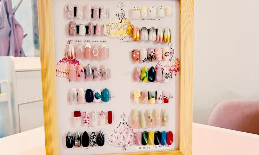 Beauté des mains ou pieds : vernis semi-permanent ou pose américaine