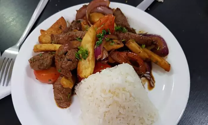 Menú latinoamericano para 1, 2 o 4 personas con hasta un 58% de descuento - Primary Image