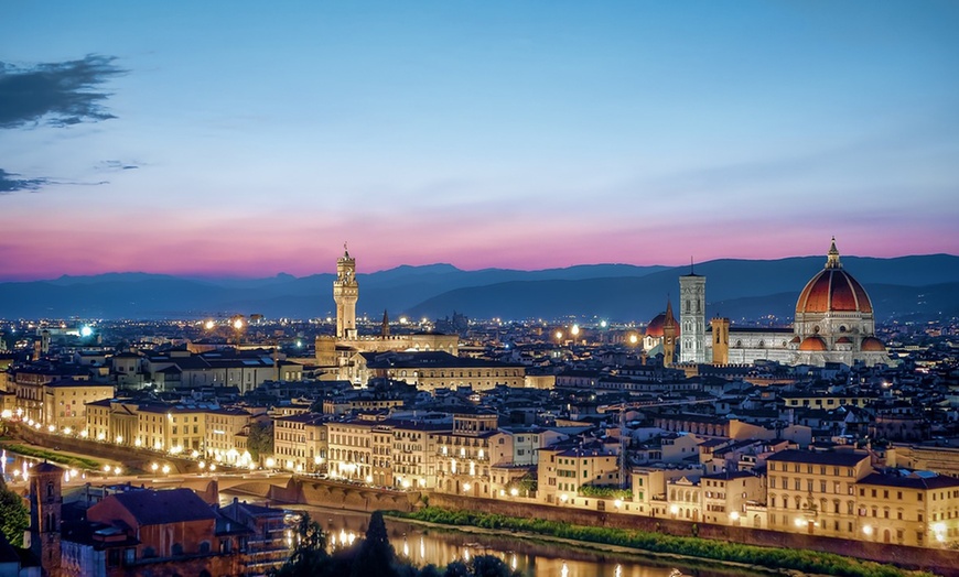 Image 1: Florence: Romantic Double Room with Breakfast