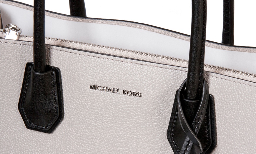 Image 4: Michael Kors Bags Selection