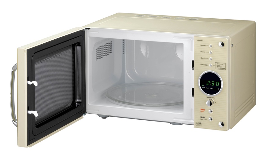 Image 5: Daewoo Retro-Style Microwave