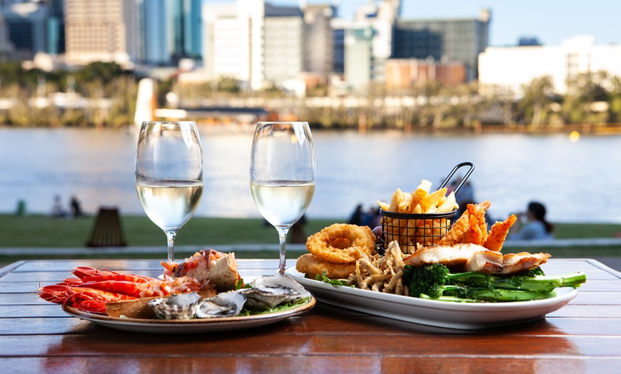 Image 3: Seafood Platter for Two People