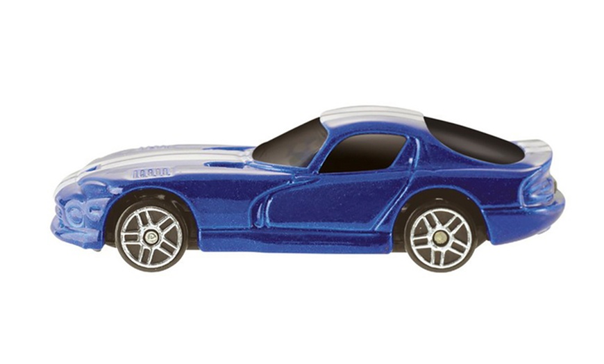 Image 12: Maisto Die-Cast Car Gift Set