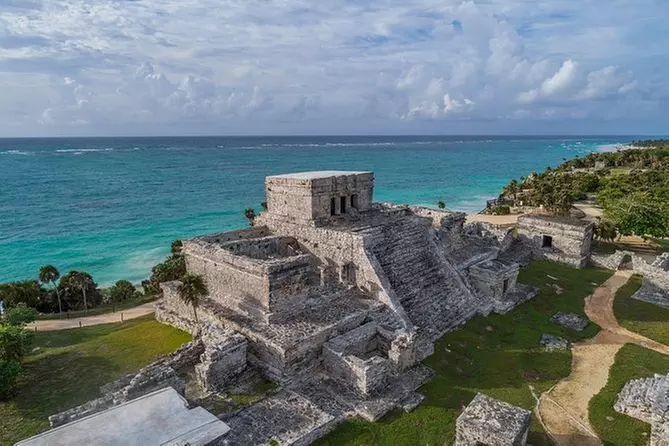Up to 30% Off on Architecture Tour at Alltournative - Mexico - Primary Image
