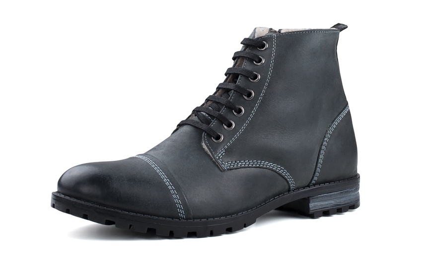 Image 2: Men's Fleece-Lined Leather Boots