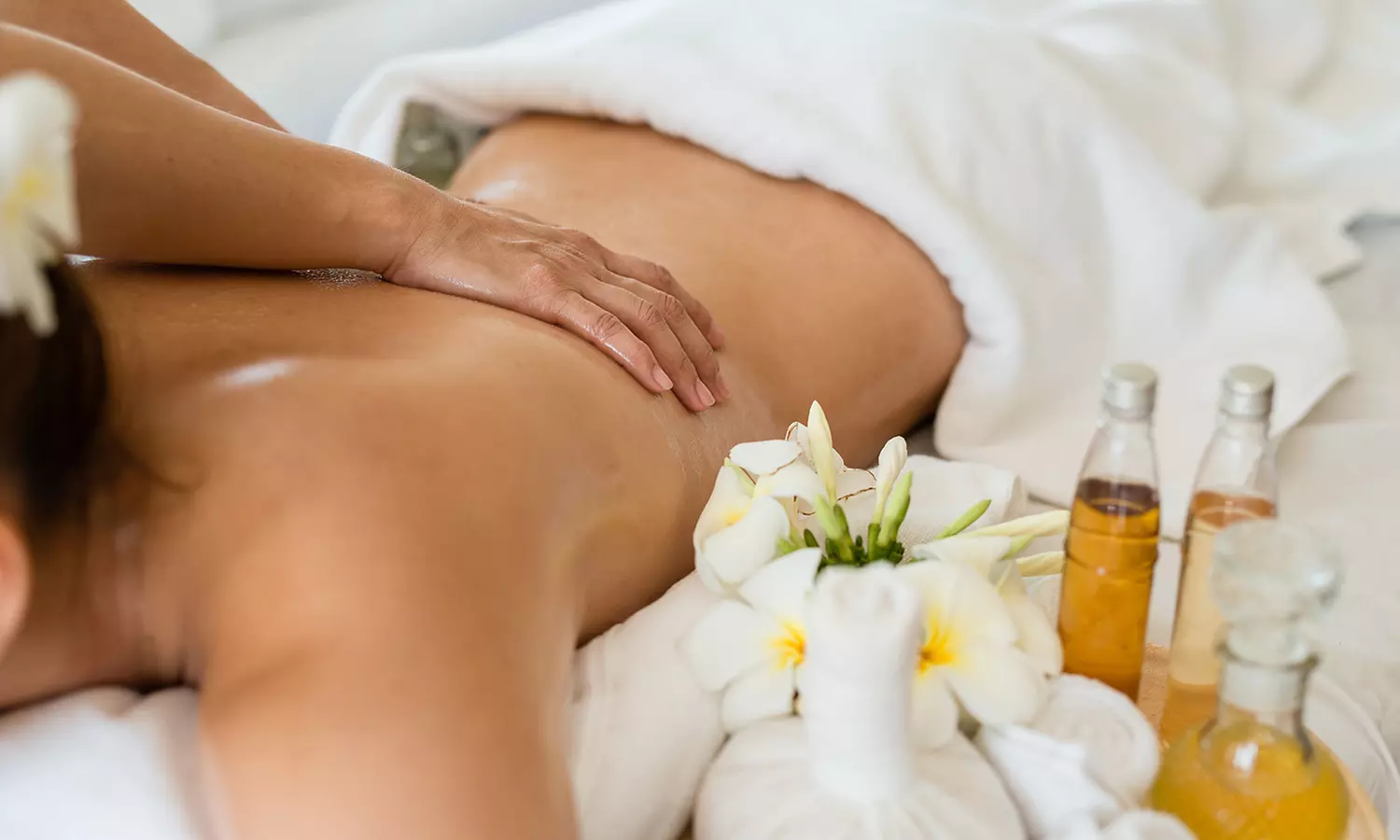 Masaż ciała klasyczny lub relaksacyjny w Art CosMed