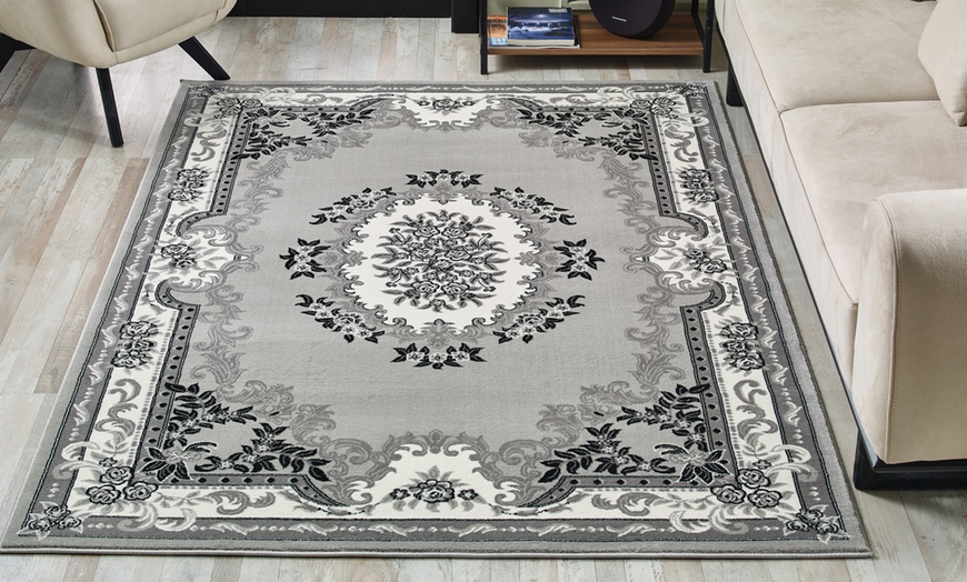 Image 12: Oriental-Style Rug