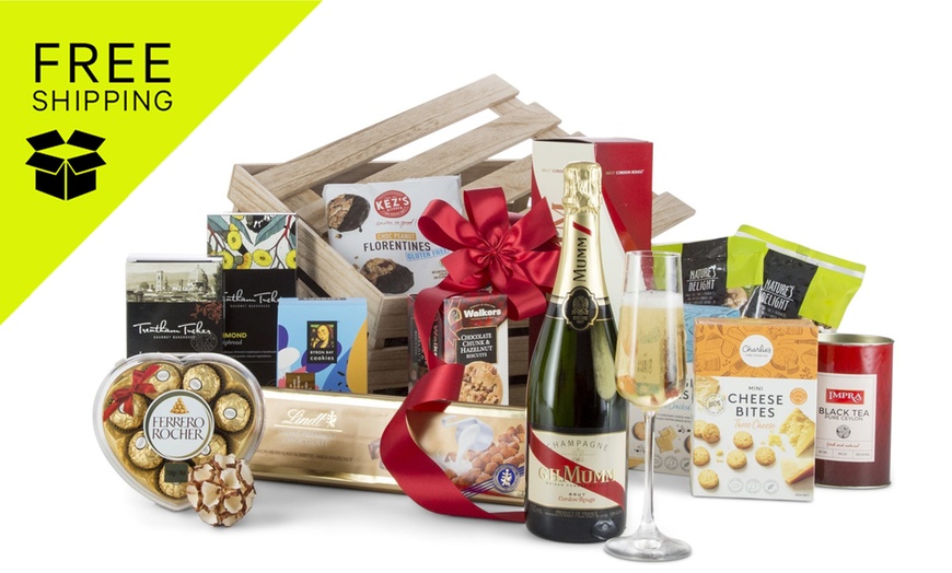 Image 1: Get French Connection or Treasure Chest Gift Hamper
