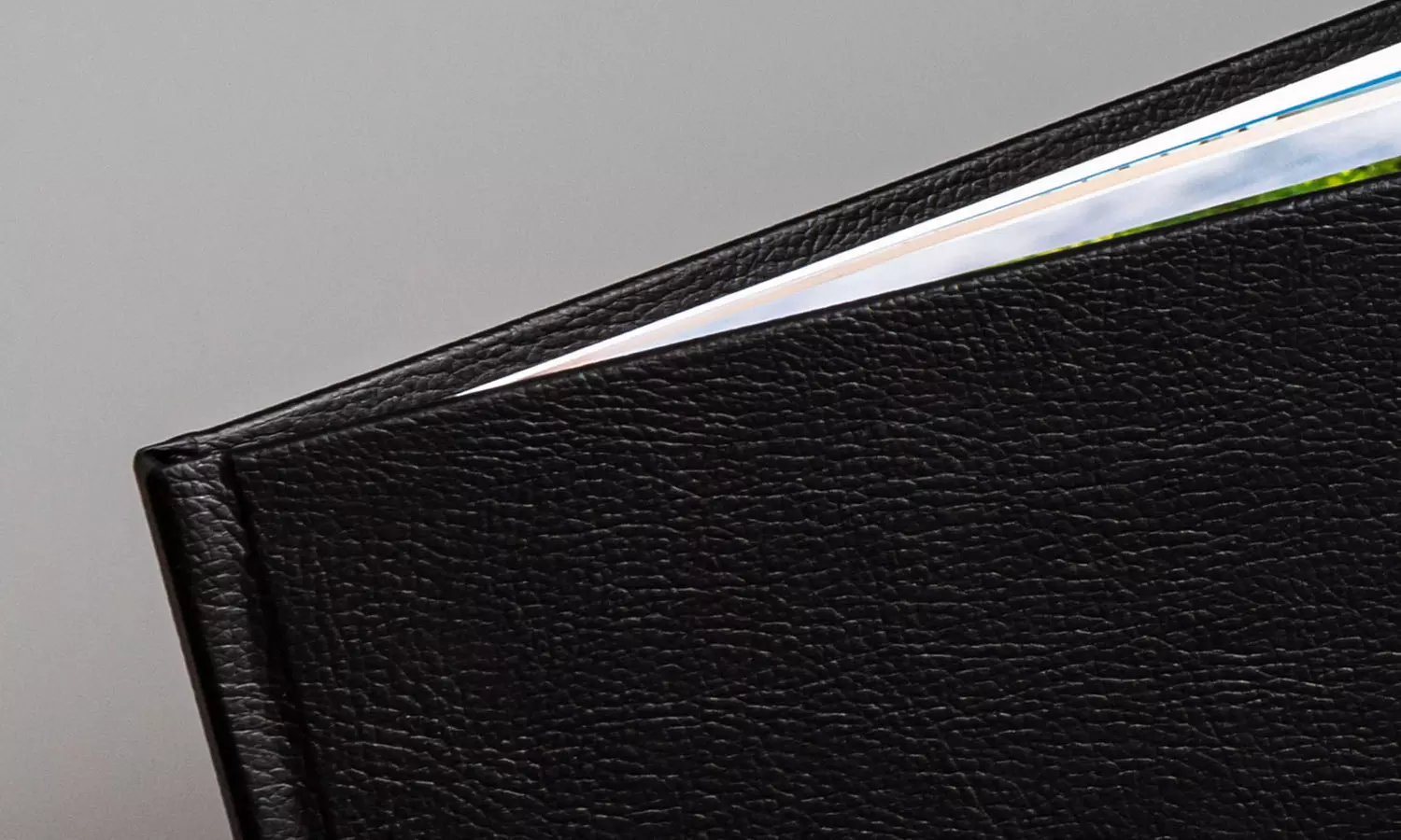 Livre photo en cuir personnalisable