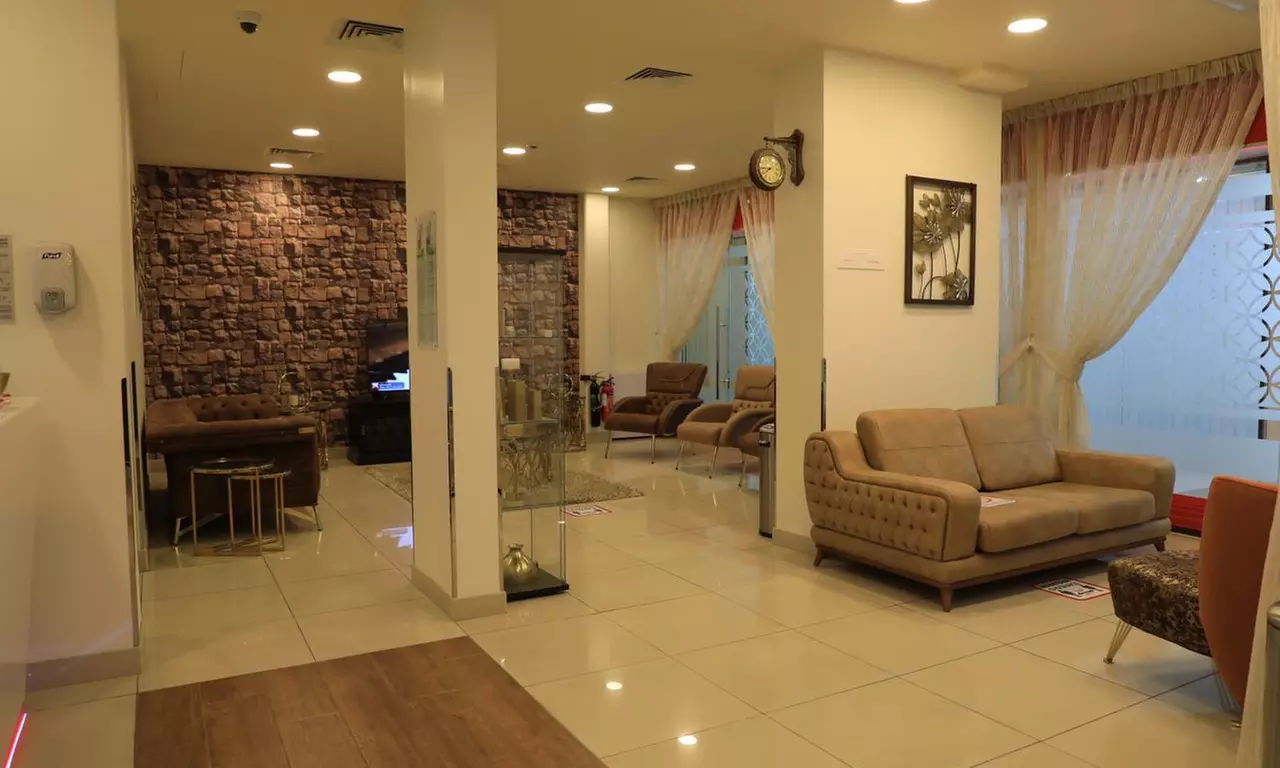 Botox Injection, One or Three Sessions of PRP or Mesotherapy with Derma Pen, or Carboxy for Dark Circles - Image 3