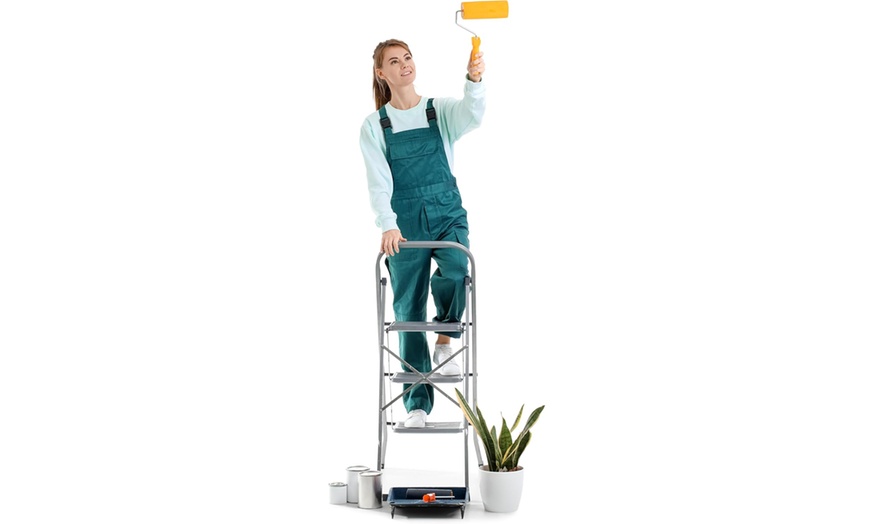 Image 9: Portable Non Slip Folding Ladder