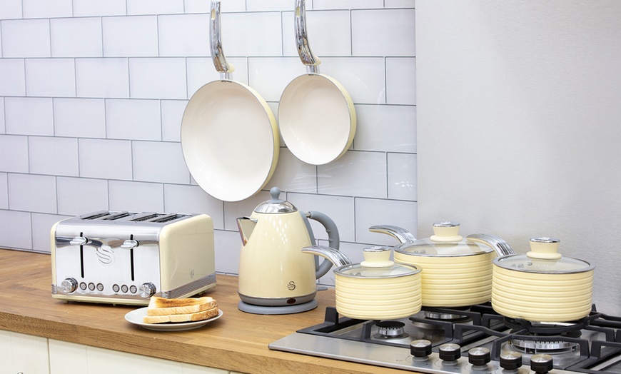 Image 5: Swan Cookware Set