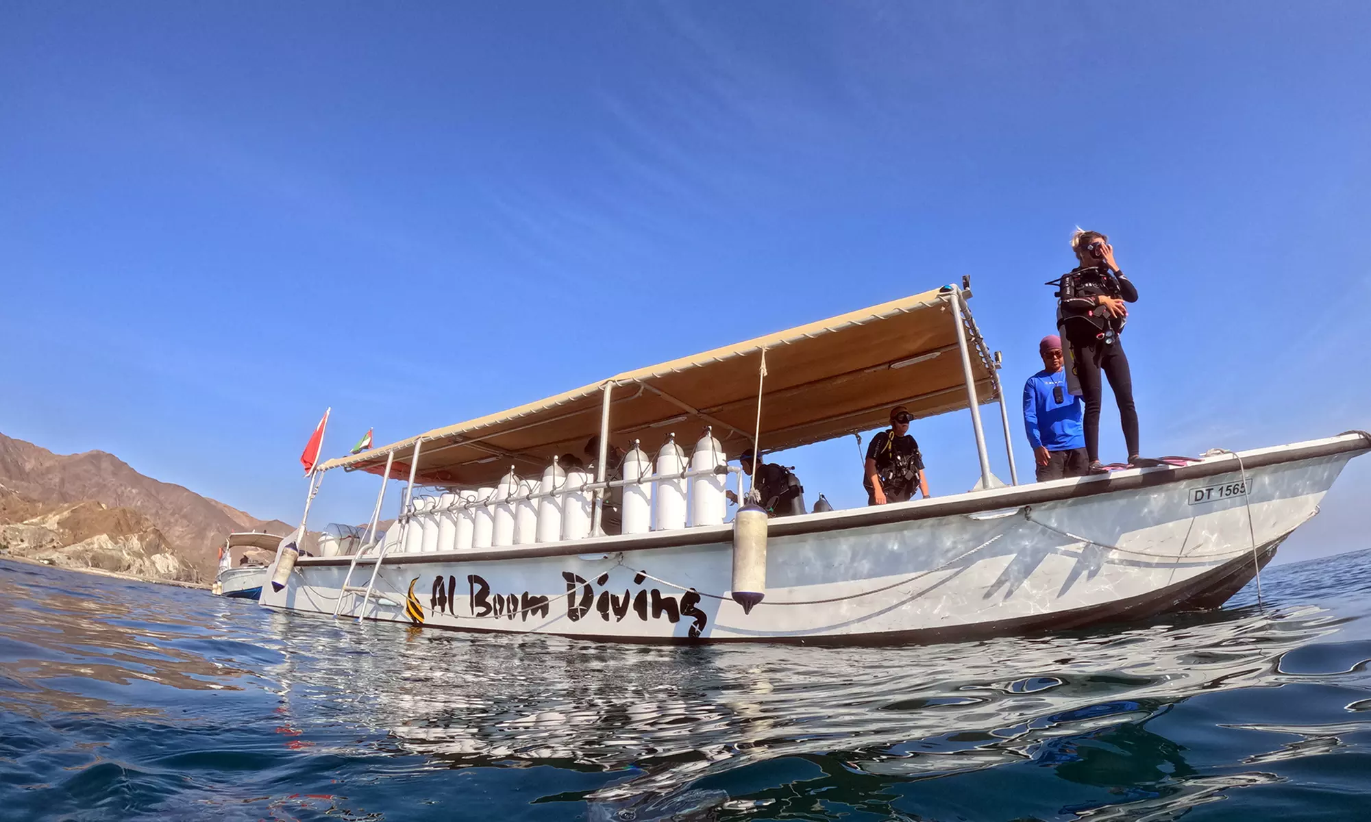 Experience Scuba Diving with Pool and Beach Dives!