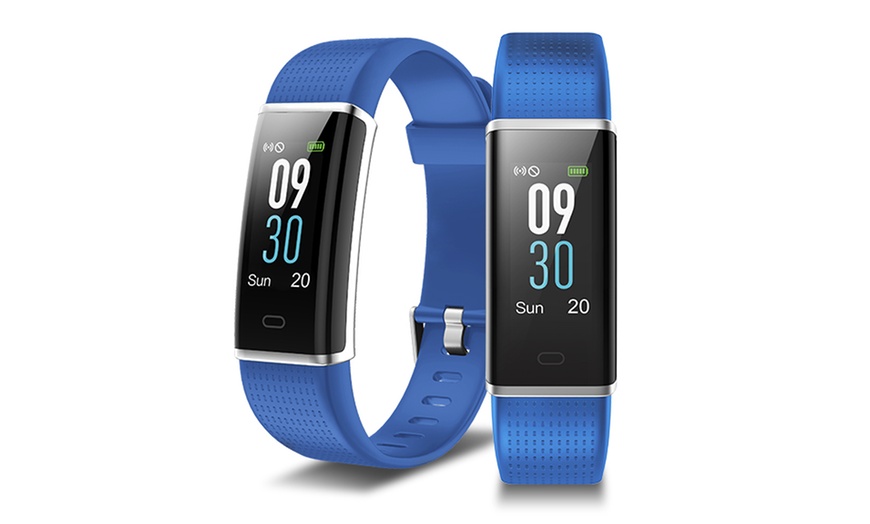 Image 6: One or Two Aquarius AQ200 Fitness Trackers