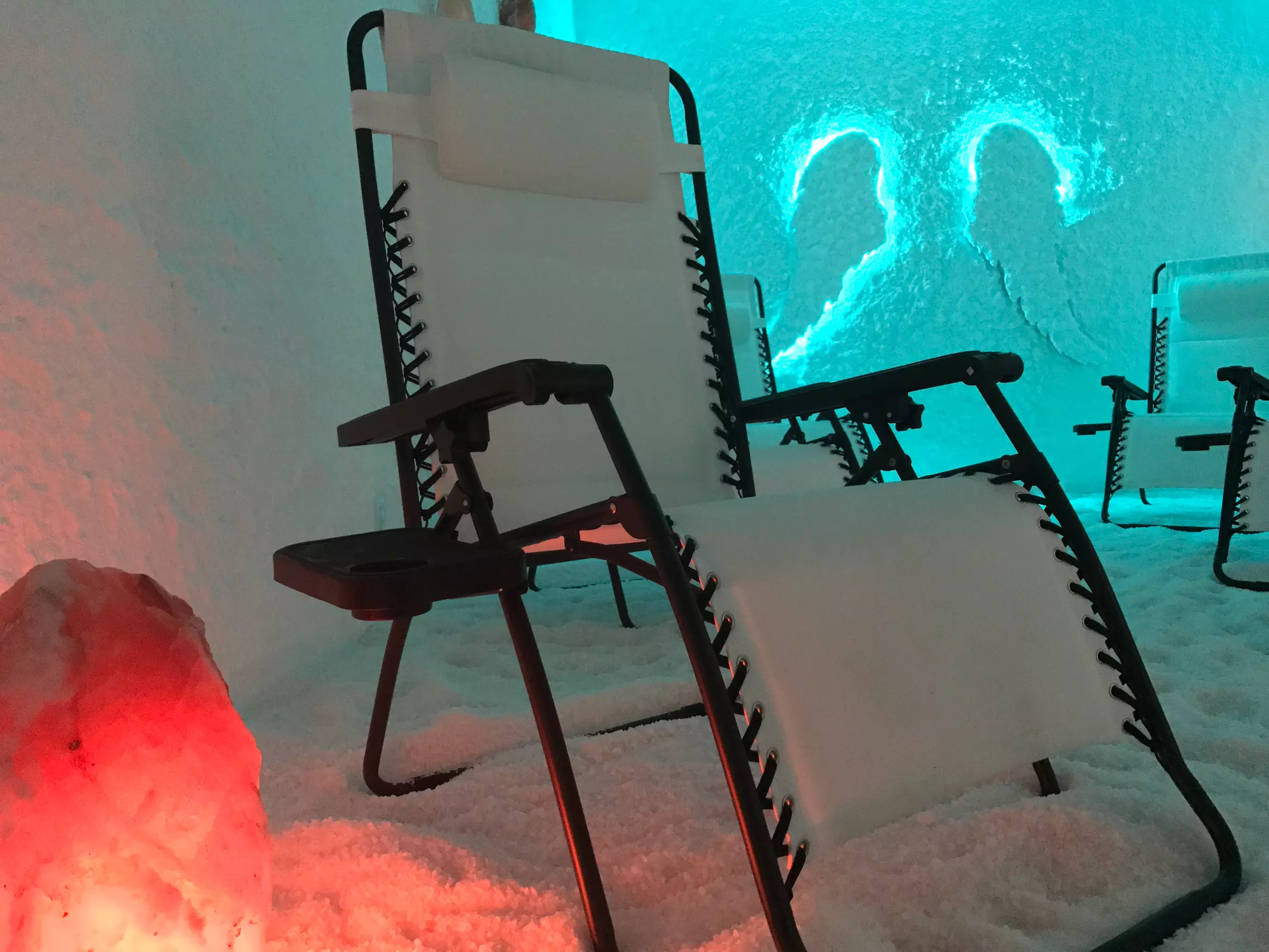 One, Four, or Eight 40-Minute Salt Room Sessions at The Sauna Studio (Up to 22% Off) - Primary Image