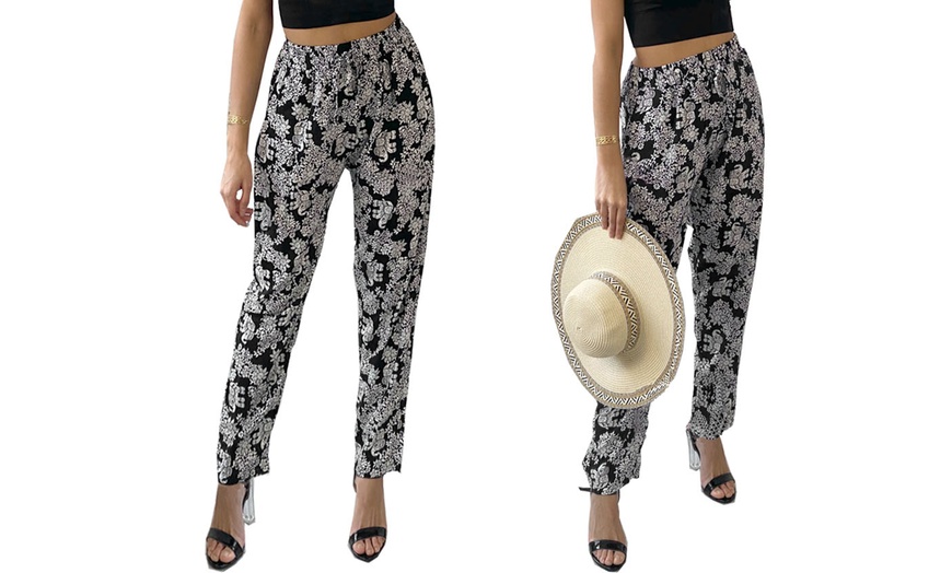 Image 11: Women's Travel Printed Cotton Trousers
