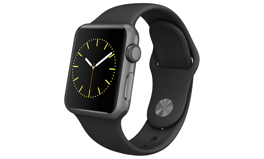 Image 4: Refurbished Apple Watch